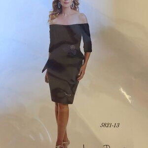 Ideas by Barbara Gown Style#5821 Long Orchard/Purple Size L/XL NWT